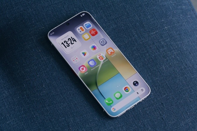 00503092026-apple-xiaomi-huawei-ra-mat-smartphone-1788489513.jpg