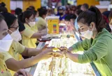Giá vàng nhẫn trở lại mốc 99 triệu đồng/lượng