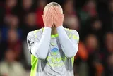 Trận hòa thất vọng của Man City đưa Arsenal vô địch Premier League