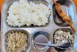 Bôi bác bữa ăn bán trú: Hà Nội chỉ đạo xác minh