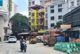 Bãi VLXD nhếch nhác ở phường Thanh Xuân