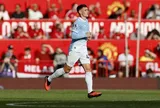 Chấp người Man City vẫn đánh bại đội bóng cùng thành phố