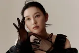 'Nữ hoàng nước mắt' Kim Ji Won thành tâm điểm