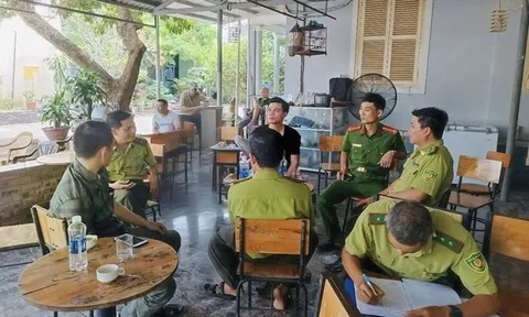 Giới chơi chim cảnh ở Huế nói gì khi mang “pet” đi uống cà phê phải chứng minh nguồn gốc?