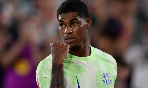 Rashford sai khi đến Barcelona