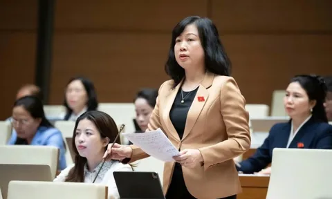 Bộ trưởng Y tế báo cáo, giải trình loạt vấn đề 'nóng' trước Quốc hội