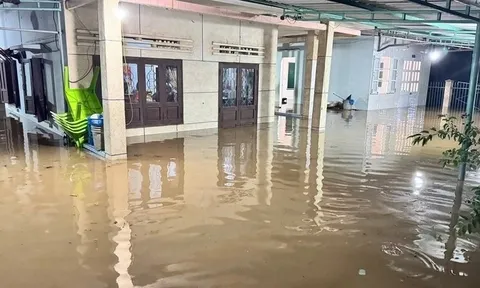 2 người tử vong do lũ, 3.000 căn nhà chìm trong nước ở Lâm Đồng