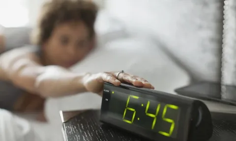 Đột quỵ thường xảy ra lúc sáng sớm, cẩn thận 4 việc không nên làm