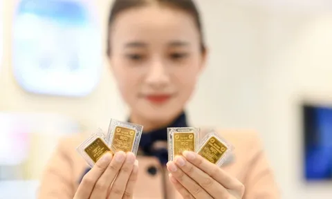 Giá vàng miếng SJC vượt 173 triệu đồng/lượng