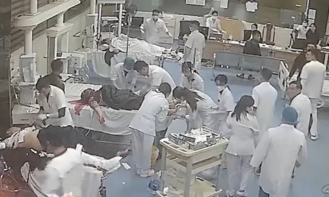 Vụ ném mìn ở Thanh Hóa: 10 nạn nhân bị găm đầy mảnh kim khí