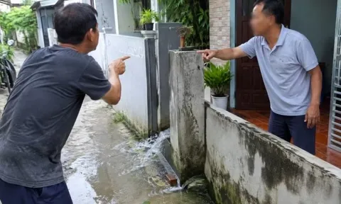 Đâm hàng xóm tử vong vì bị chửi, dọa đánh