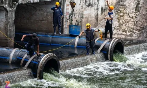 Sông Tô Lịch đang được hồi sinh
