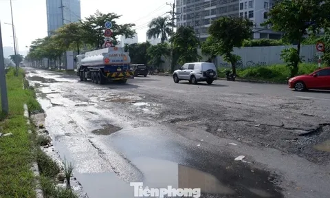 Hầm chui 830 tỷ ở TP.HCM thông xe chưa lâu đã chi chít 'ổ gà'
