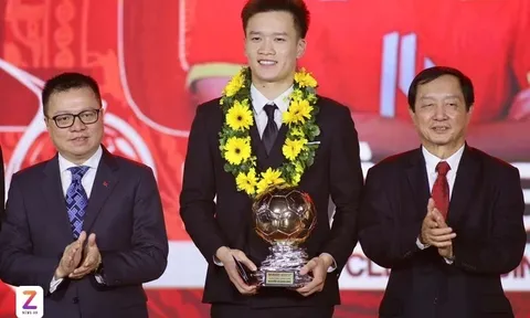 Hoàng Đức 3 lần giành Quả bóng vàng Việt Nam