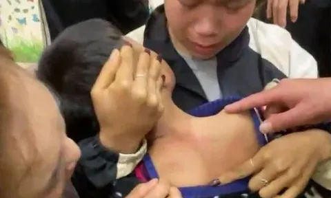 Học sinh lớp 1 bị khóa trong lớp nhiều giờ sau khi tan học