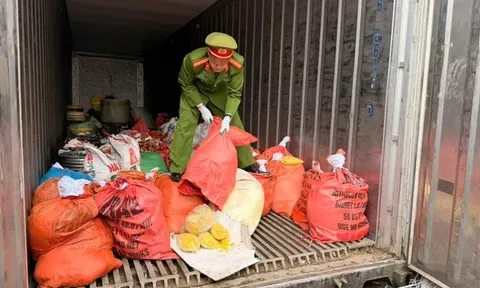 Trộn chất gây ung thư vào gần 2 tấn riềng xay bán ra chợ ở Bắc Ninh