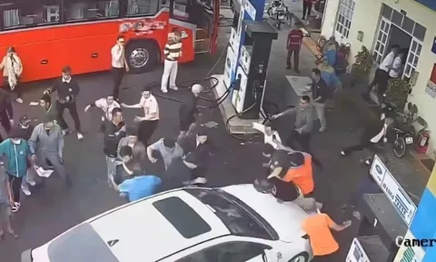 Thông tin mới vụ đối tượng lao xe vào cây xăng khiến 7 người bị thương