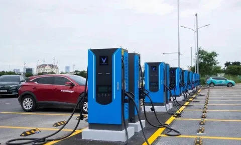 Mỗi 'siêu trạm sạc' của VinFast sẽ cùng lúc phục vụ 100 ôtô điện