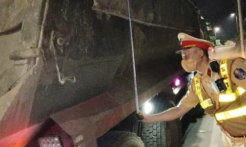 CSGT Hà Nội xử lý dứt điểm xe quá khổ, quá tải