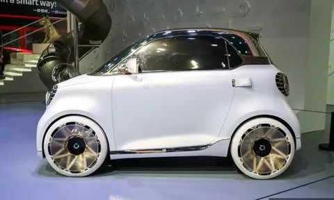 Chi tiết xe điện 2 chỗ ngồi smart Concept #2, sạc 1 lần đi được 300 km