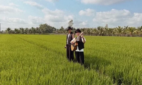 Chiêu mới của nghệ sĩ Việt