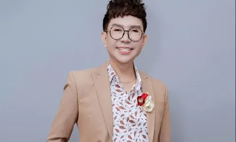 'không bông tuyết nào trong sạch’ ở showbiz Việt