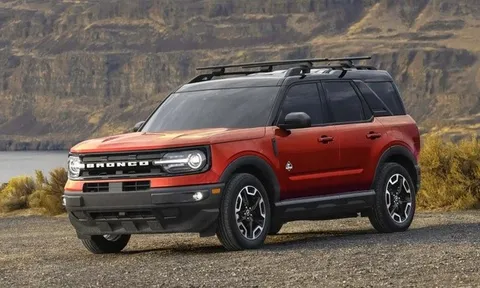 Ford triệu hồi hơn nửa triệu xe vì nguy cơ cháy động cơ