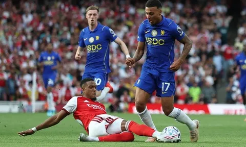 Chelsea đẳng cấp vẫn sau Arsenal