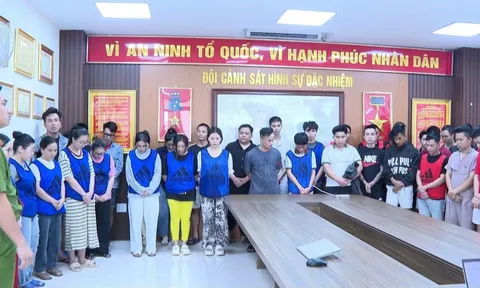 Ổ nhóm chuyên lừa phụ nữ Việt có điều kiện bị bắt