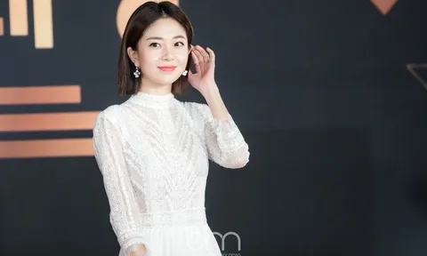 Diễn viên Baek Jin Hee kết hôn