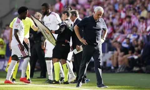 Trọng tài ưu ái Atletico và làm hỏng trận derby Madrid