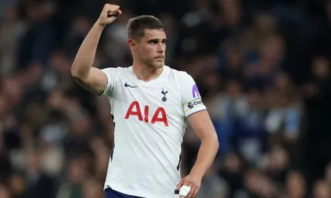 Tottenham có chiến thắng đầu tiên ở Premier League mùa này