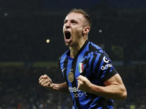 Inter tiễn Barca ở Champions League
