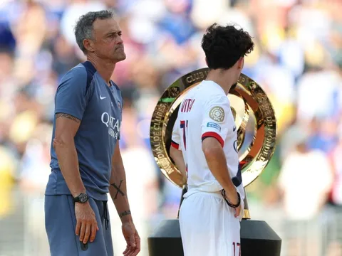 PSG thua thảm hại