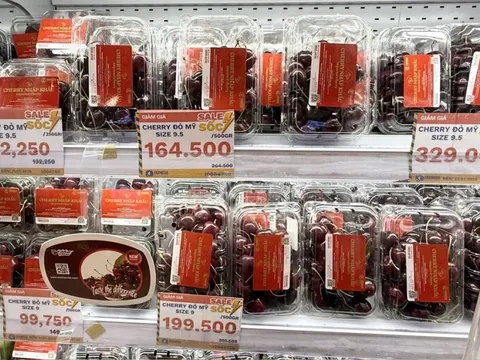 Cherry nhập Mỹ về Việt Nam giá rẻ bất ngờ