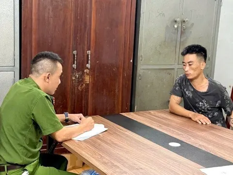 3 giờ nghẹt thở giải cứu cô gái bị thanh niên dùng dao khống chế