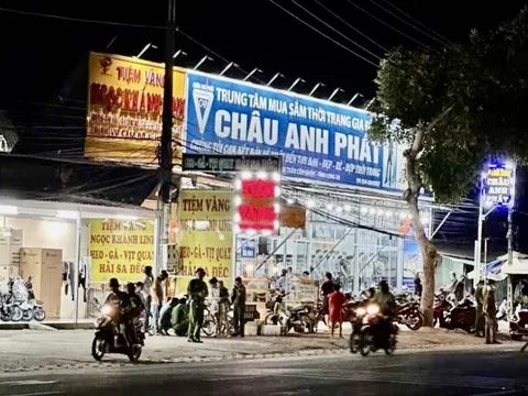 Bắt nhanh đối tượng dùng súng cướp tiệm vàng
