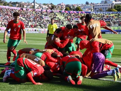 Bóng đá Morocco khiến cả thế giới kinh ngạc