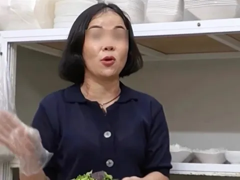 1.000 đồng cũng là tiền, bà có quyền gì mà chê