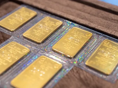 Giá vàng đã vượt 176 triệu đồng/lượng