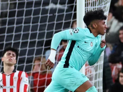 Bàn thắng phút 90+4 làm đảo lộn trật tự Champions League