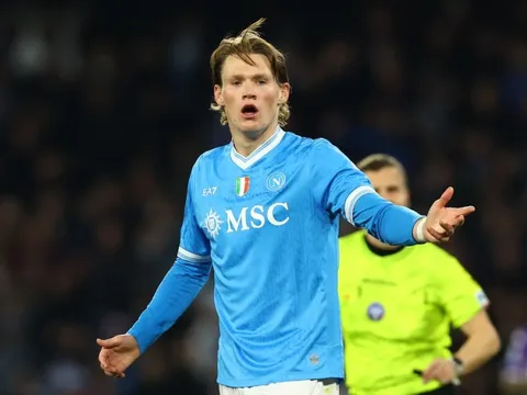 Mức phí khổng lồ để McTominay trở lại Premier League