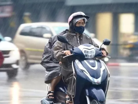 Miền Bắc mưa lớn đỉnh điểm