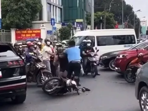 Bất ngờ lý do người đàn ông đánh cụ ông giữa trung tâm TP.HCM