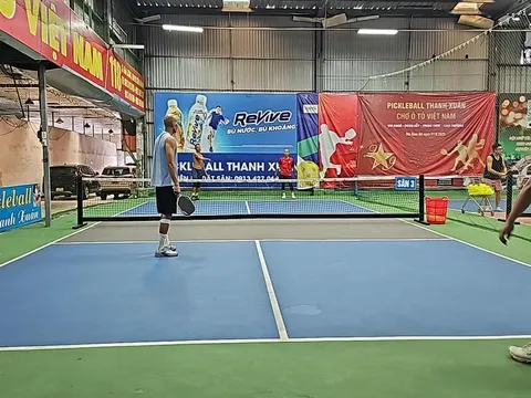 Người chơi pickleball có nguy cơ cao bị chấn thương mắt