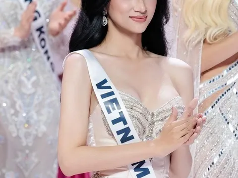 Hương Giang bị loại khỏi top 30 Miss Universe