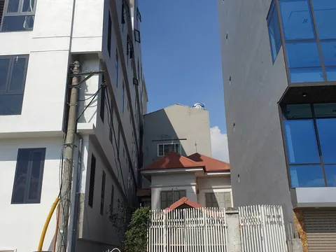 Công trình mặt phố vi phạm TTXD, ai chịu trách nhiệm?