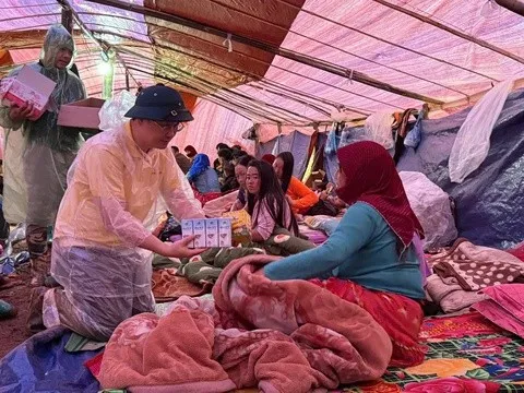 Vingroup hỗ trợ tiếp 500 tỷ đồng cho đồng bào vùng lũ, nâng tổng đóng góp lên 1.000 tỷ đồng