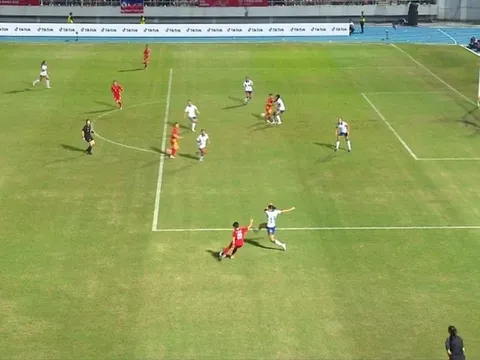 Cổ động viên Châu Á phẫn nộ vì bàn thắng của tuyển nữ Việt Nam bị từ chối