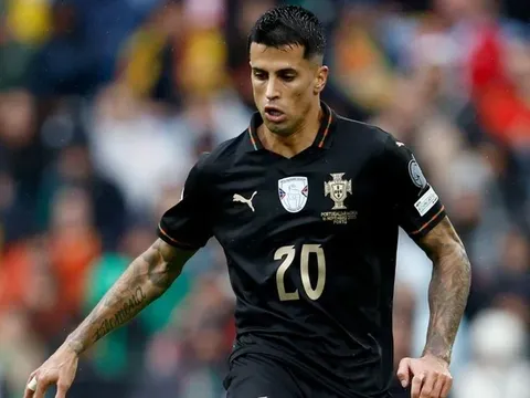 7 vụ chuyển nhượng vừa hoàn tất